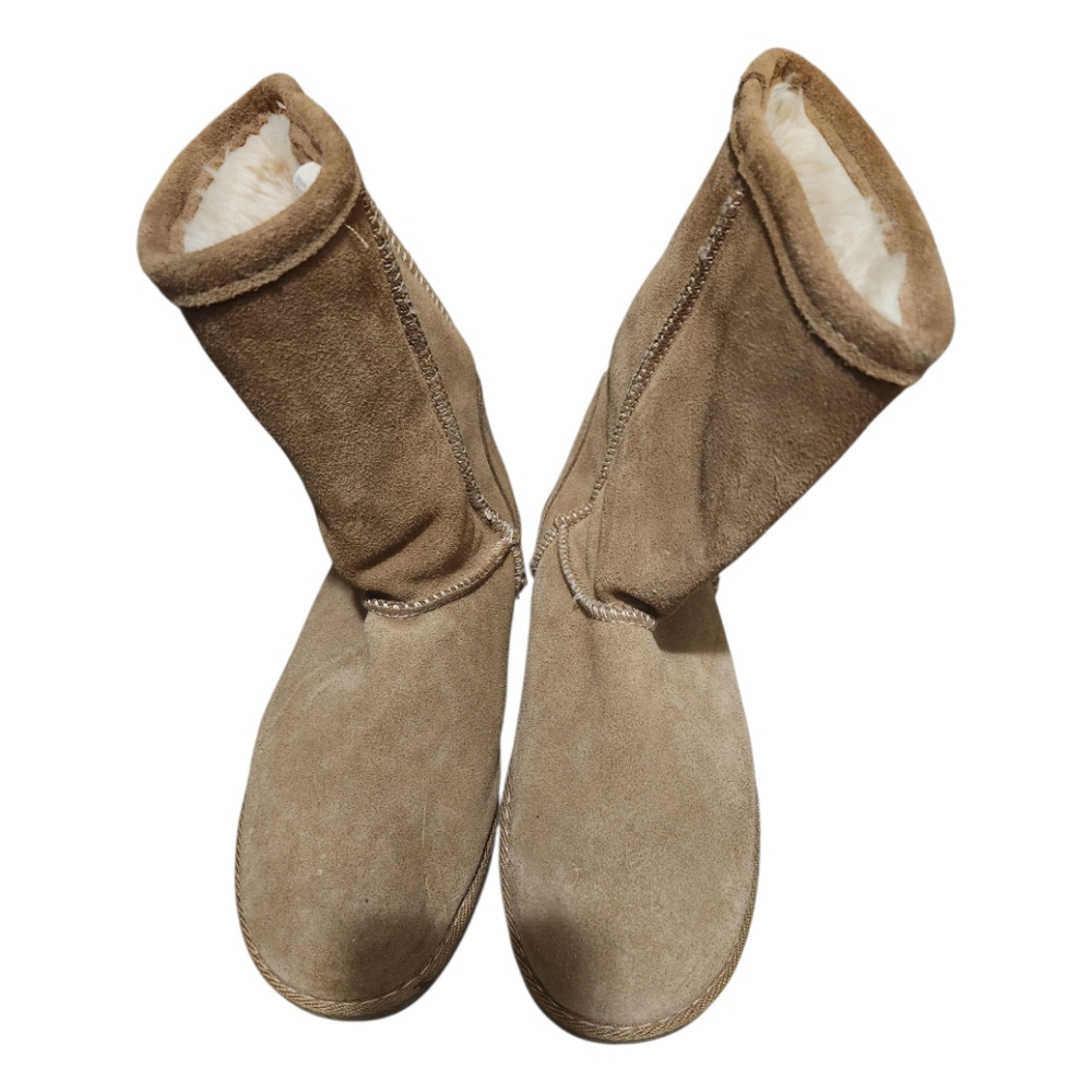 Xhilaration Taupe/Tan Suede Boots